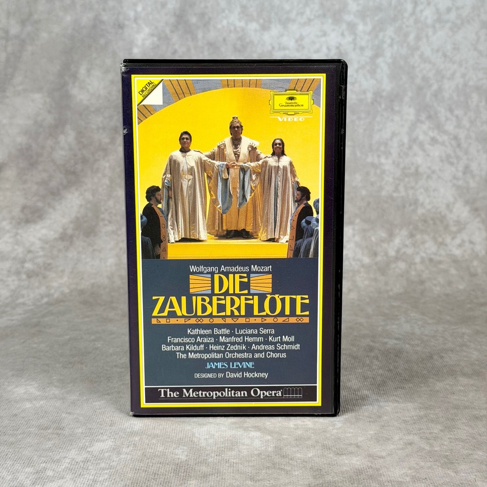 Mozart Die Zauberflote The Magic Flute VHS Metropolitan Opera David Hockney 1991
